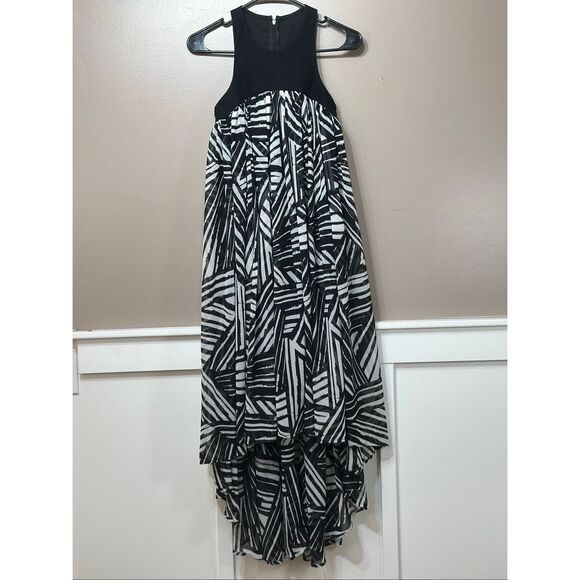 NWOT Toccin Printed Trapeze Racerback Maxi Dress Women's 0 - Picture 2 of 9